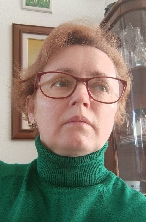 Dr. Patak Krisztina