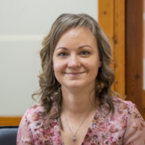Dr. Kiss Mariann