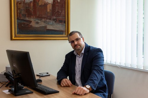 Dr. Vörös Tibor