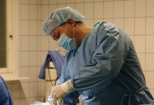 A nehezített termékenységhez kapcsolódó műtéti tevékenység