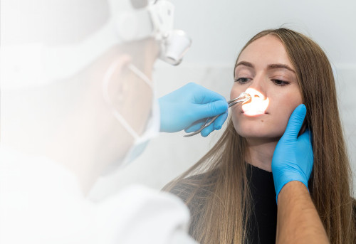Fül-orr-gégészeti problémák megoldása a TritonLife Kapos Medical-nál