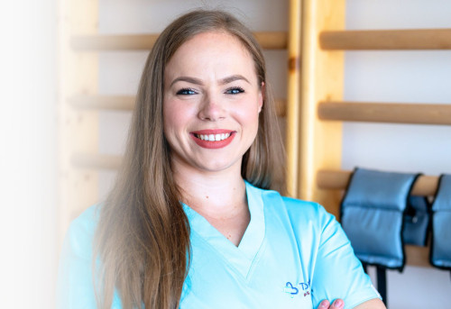 Új gyógytornász érkezik a TritonLife Kapos Medical csapatába – Bővül a mozgásszervi ellátás!